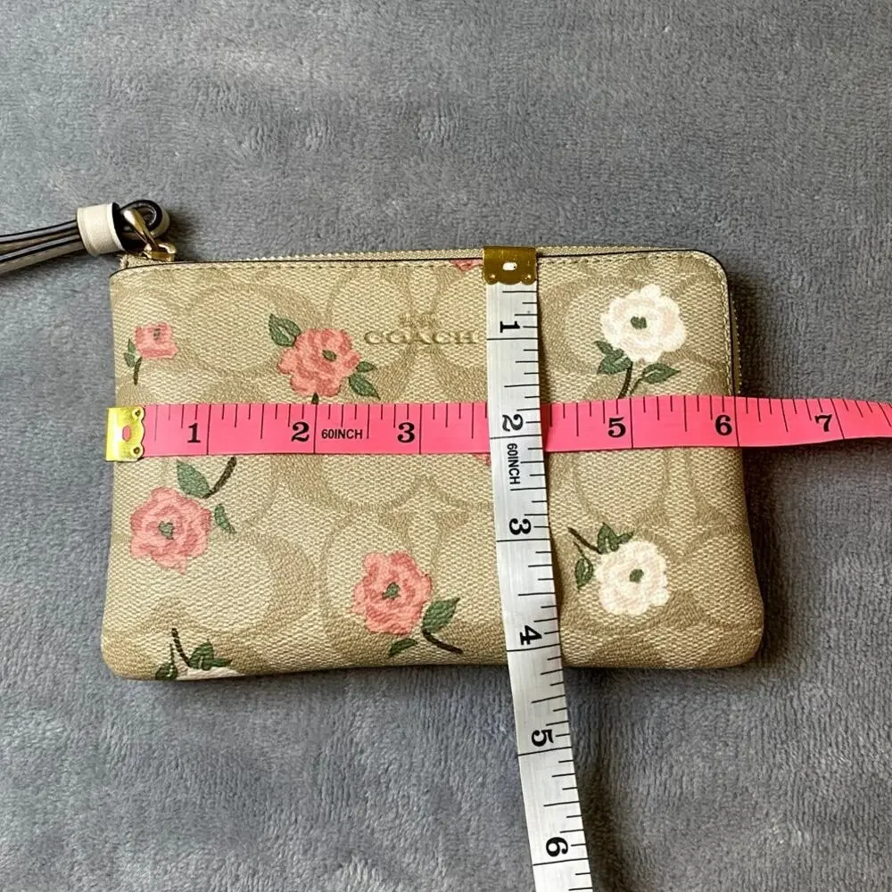 Coach Corner Zip Wristlet Khaki Pink White Floral Leather Small Coquette NWT